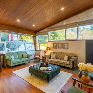 Stayvista At Nook - Elysium Estate 2 Bedroom With Hill View, Lawn Villa